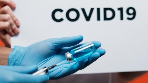 World Survey: COVID-19 vaccine and intention to travel in 2021